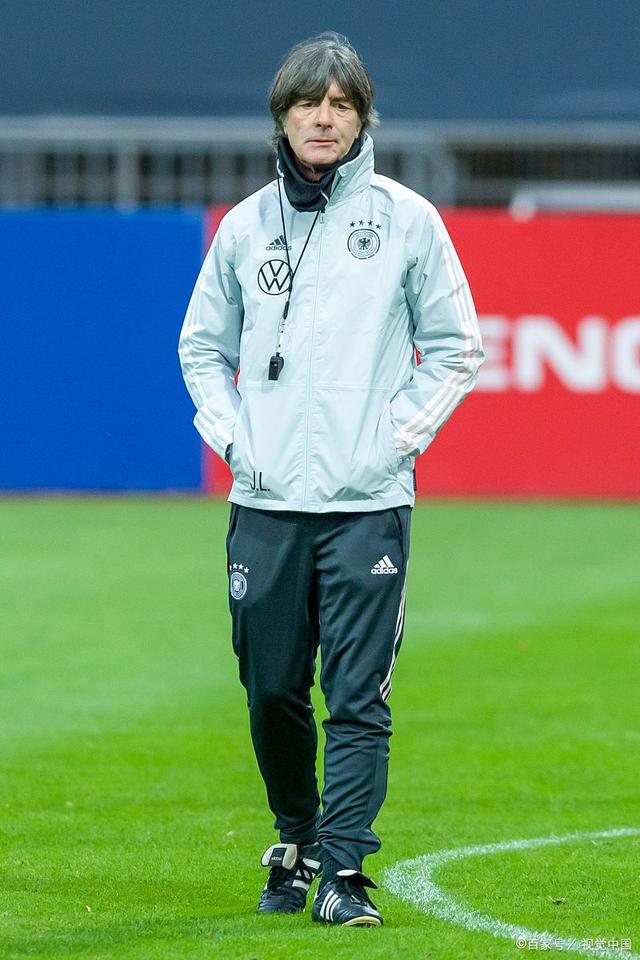 开云体育入口包含赛地聚焦：西甲今晨热度飙升；尼斯官宣签约；质疑声仍在；赛季目标并未改变的词条