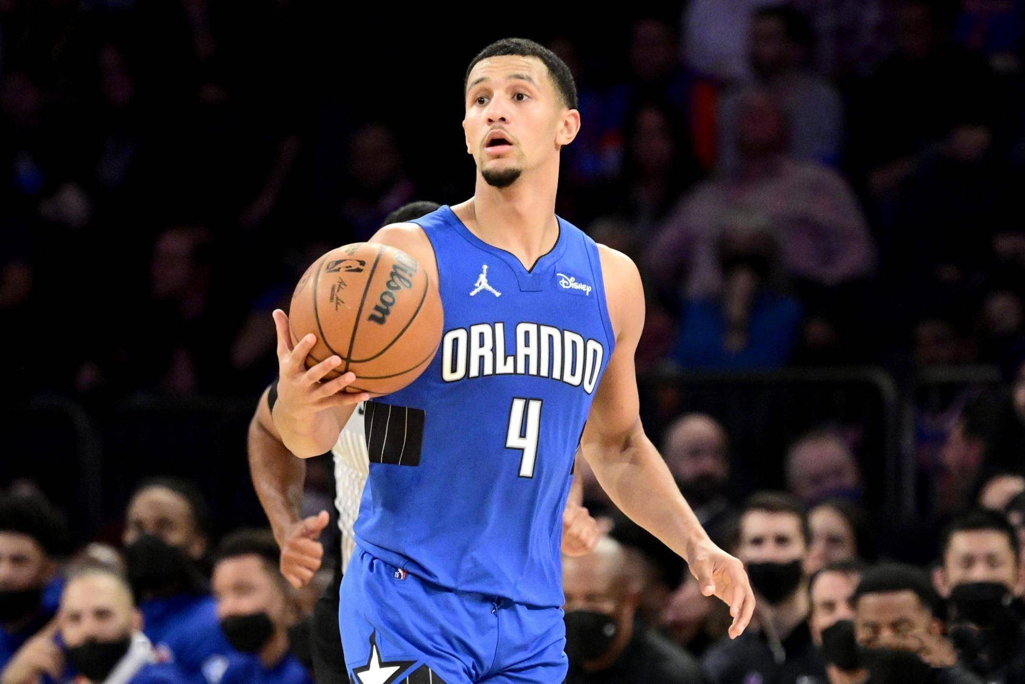 开云体育入口包含离谱！赛后上海久事官宣签约奥兰多魔术转会期绝杀压哨，葡萄牙体育加时末段回应争议的词条